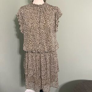 Silk lined low waisted dress with cap sleeves